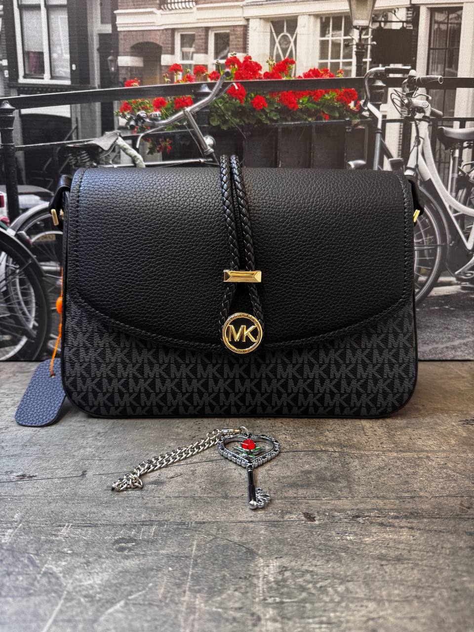Сумка Michael Kors 2
