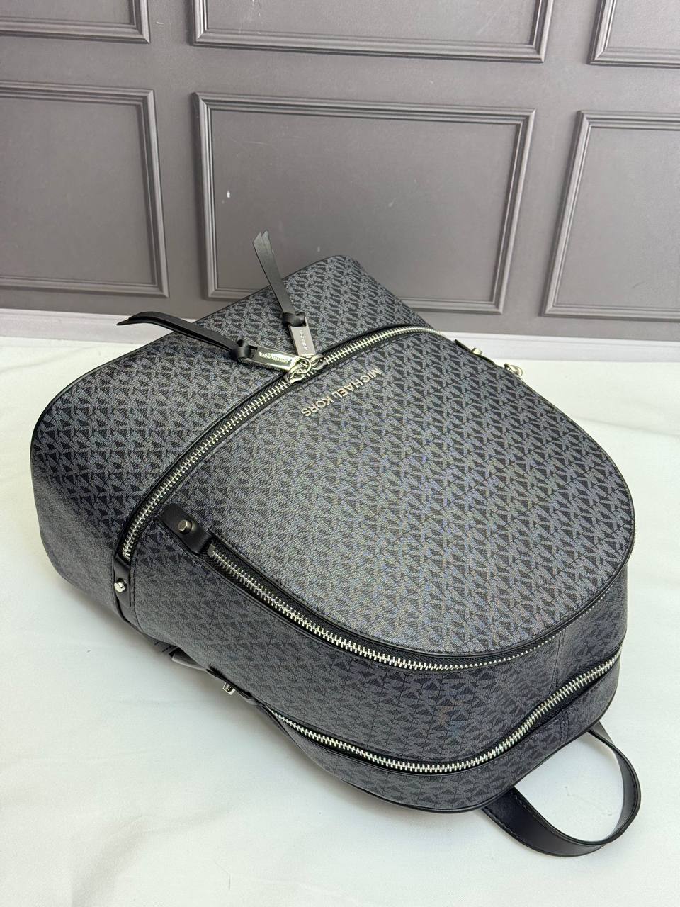 Рюкзак Michael Kors 10