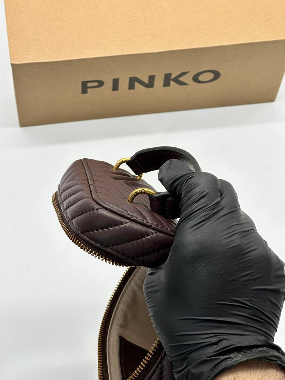 Косметичка Pinko 7
