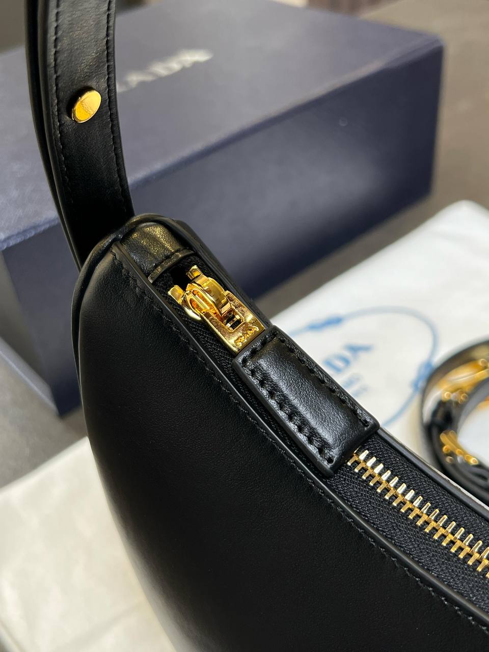 Сумка Prada 8