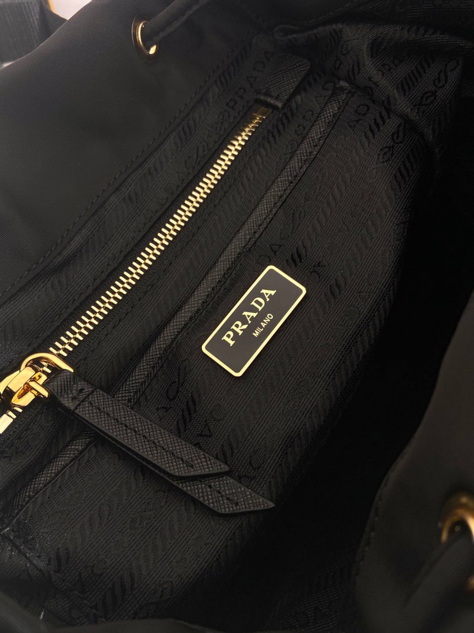 Рюкзак Prada 9