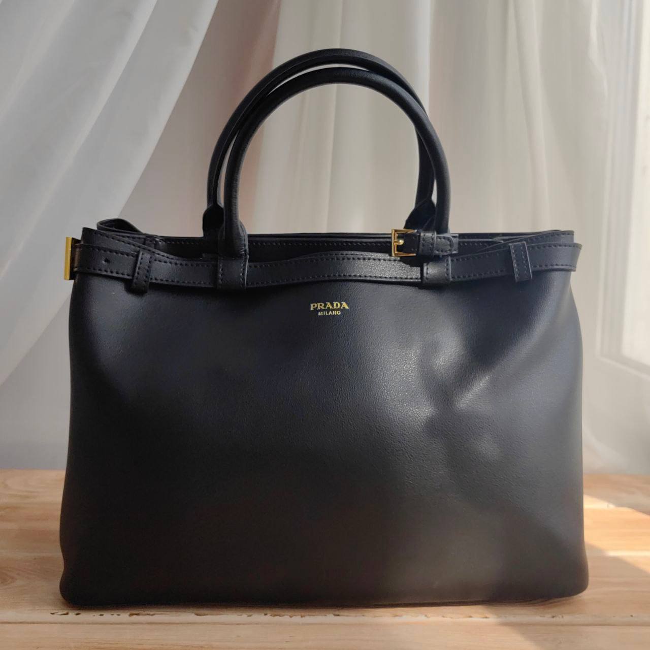 Сумка Prada