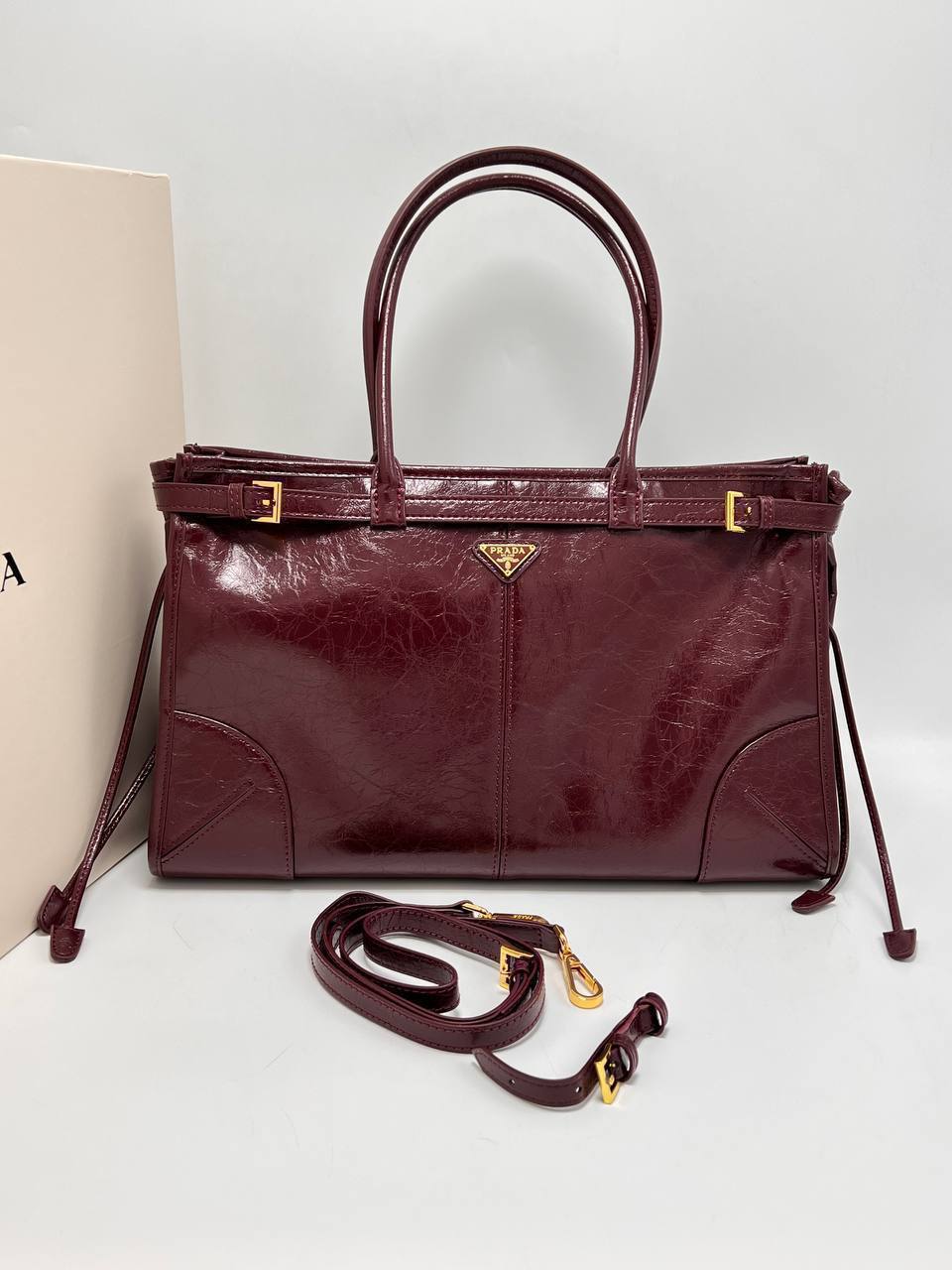 Сумка Prada