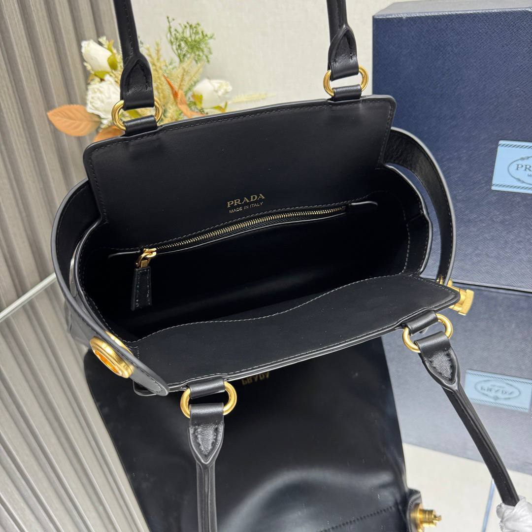 Сумка Prada 8
