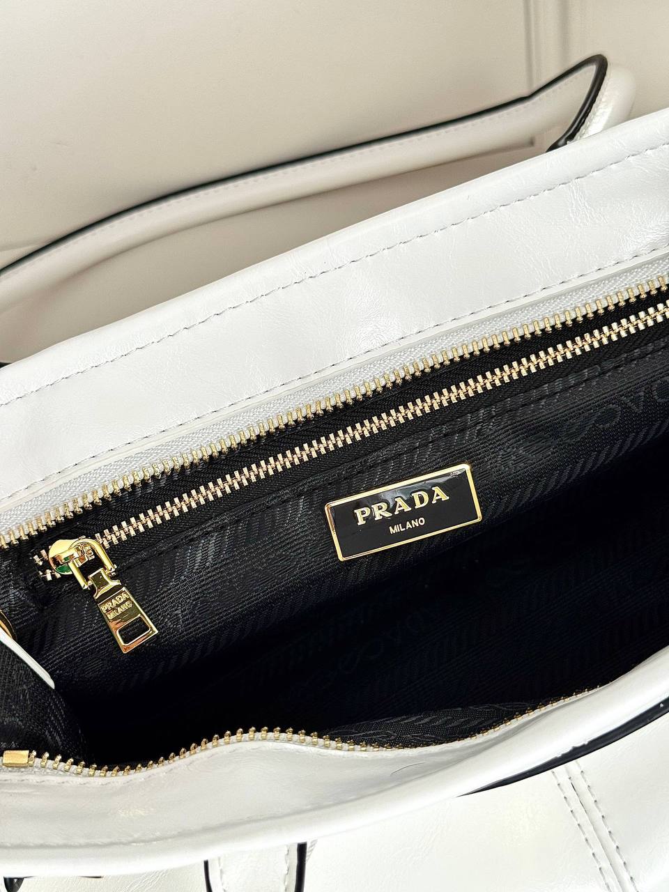 Сумка Prada 8