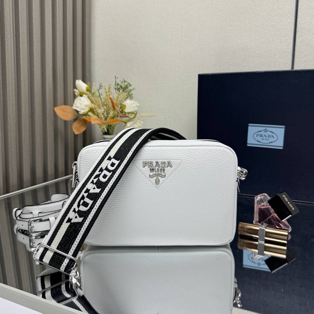 Сумка Prada 3