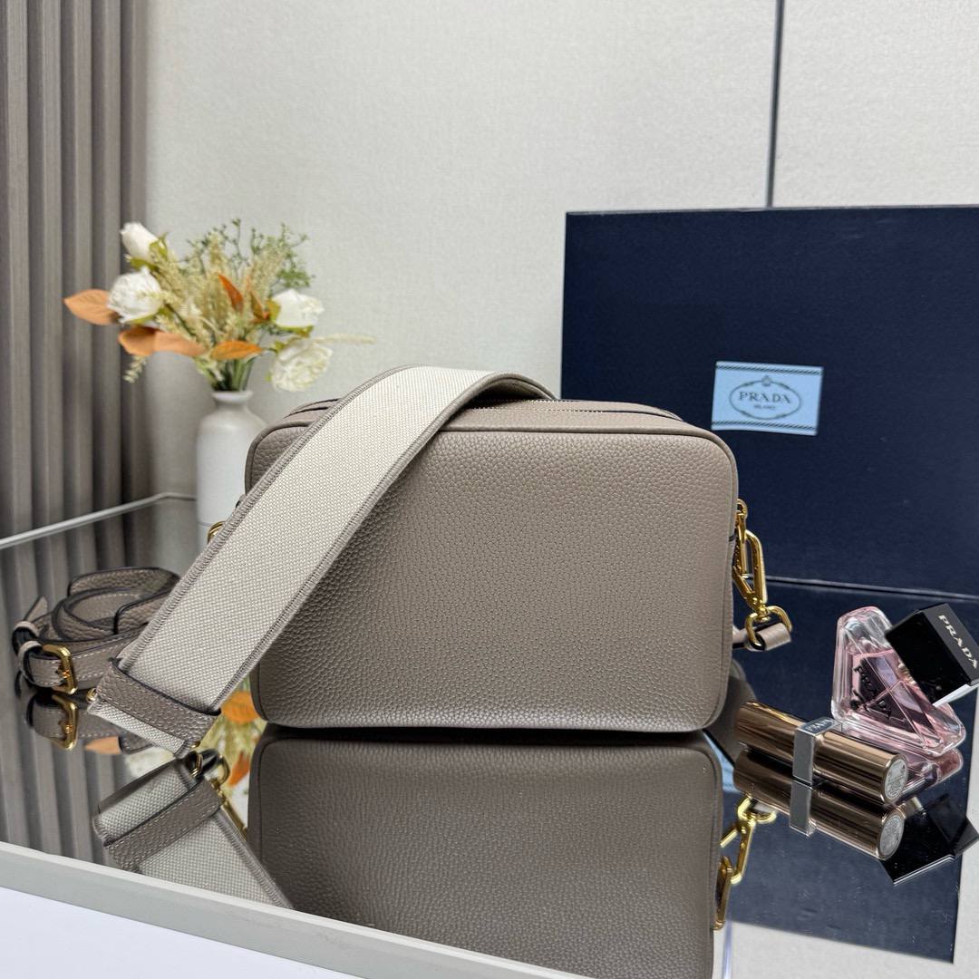 Сумка Prada 6