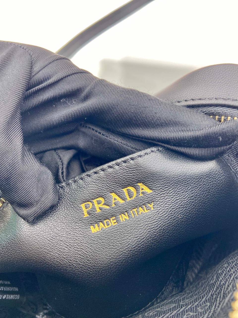 Сумка Prada 9