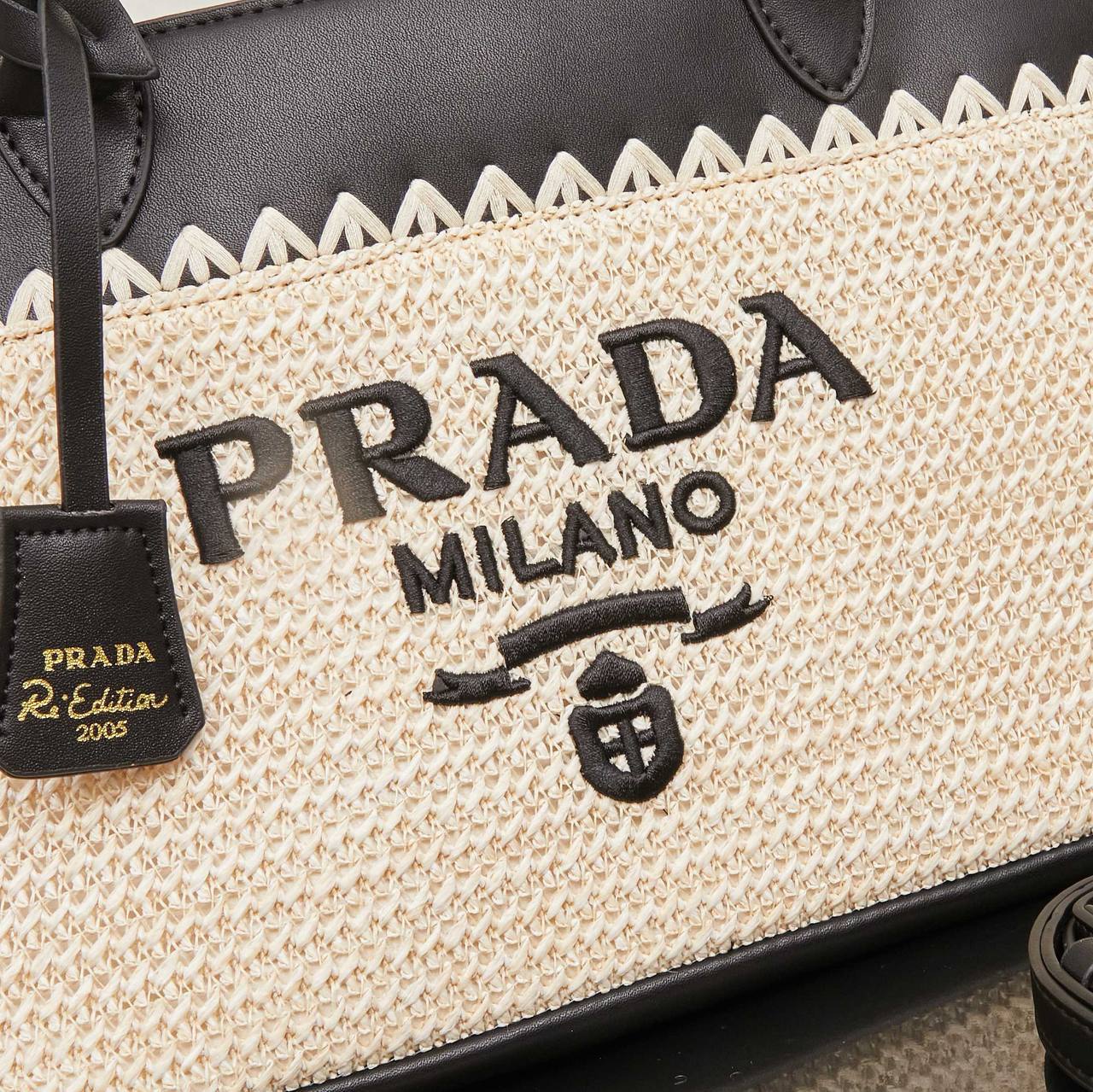 Сумка Prada 4