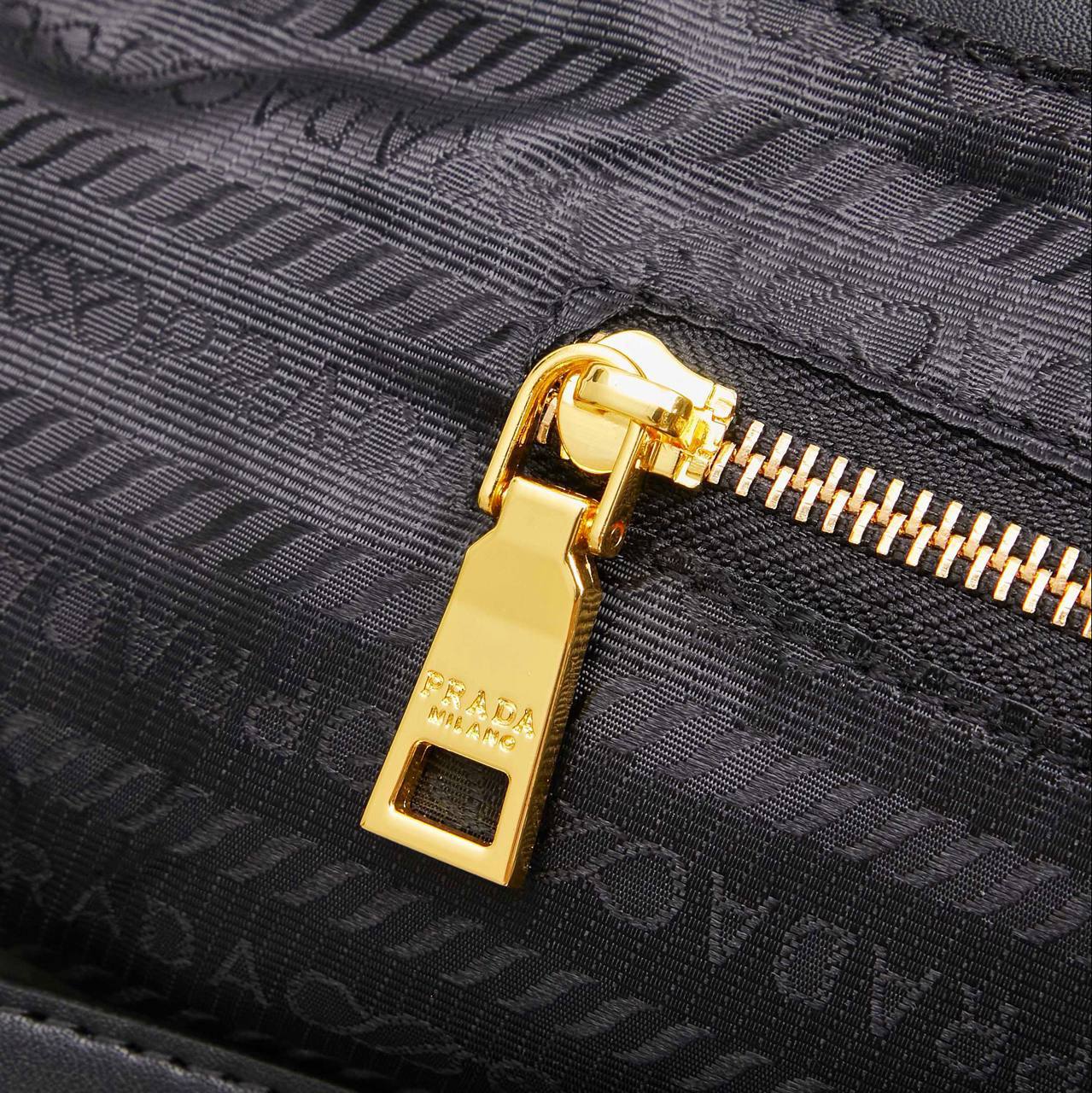 Сумка Prada 7