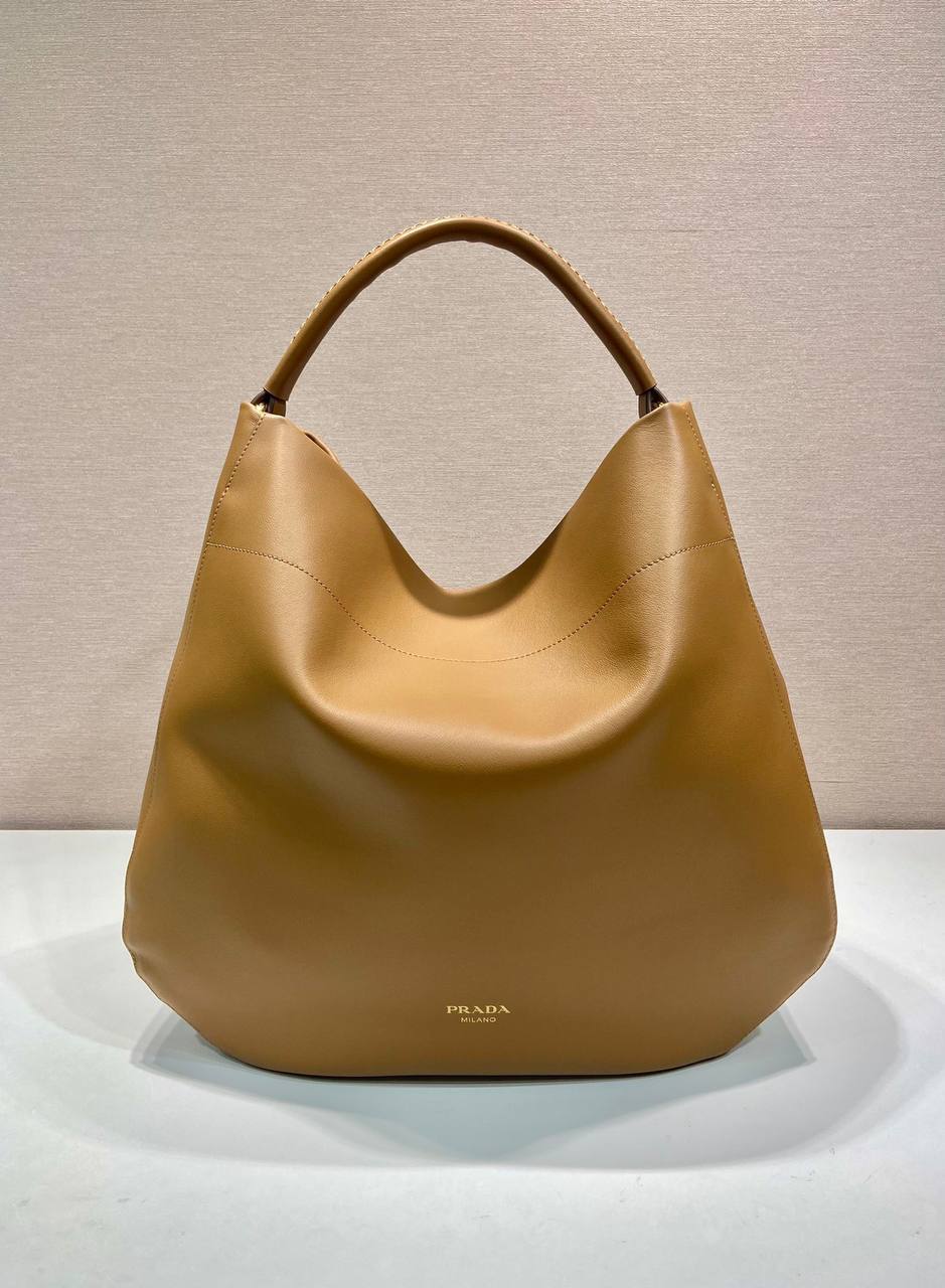 Сумка Prada