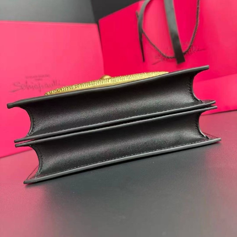 Сумка Schiaparelli 5