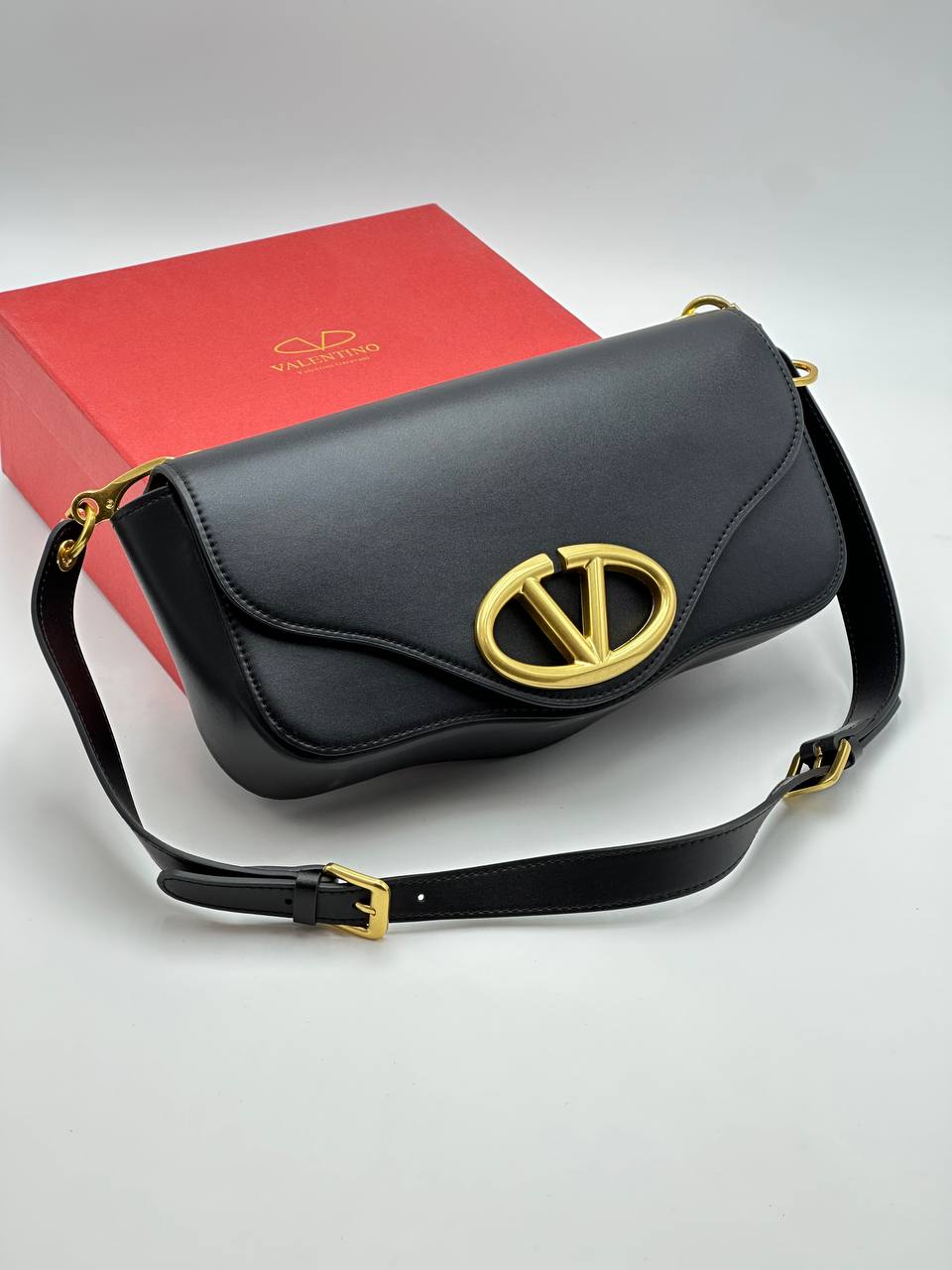 Сумка Valentino