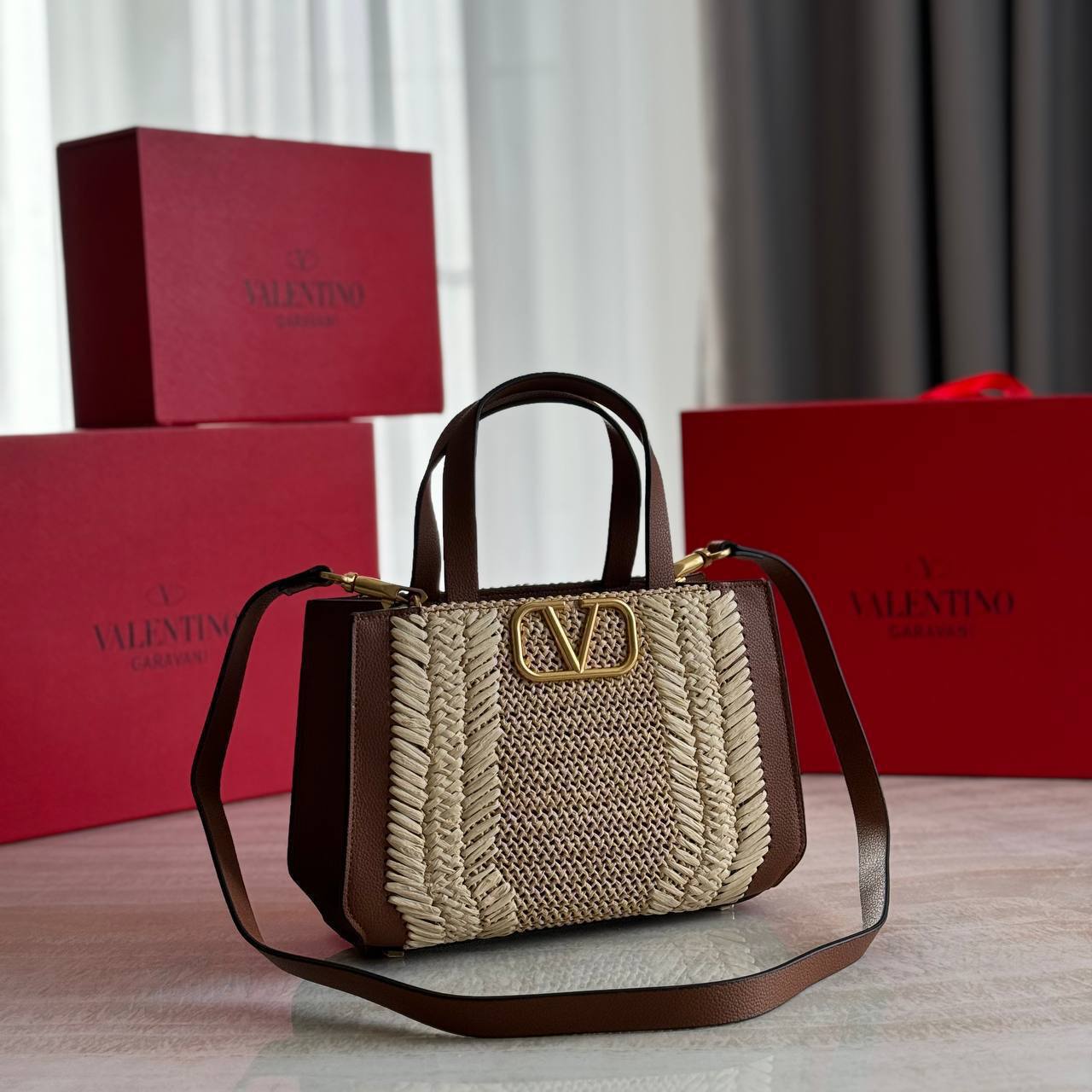 Сумка Valentino