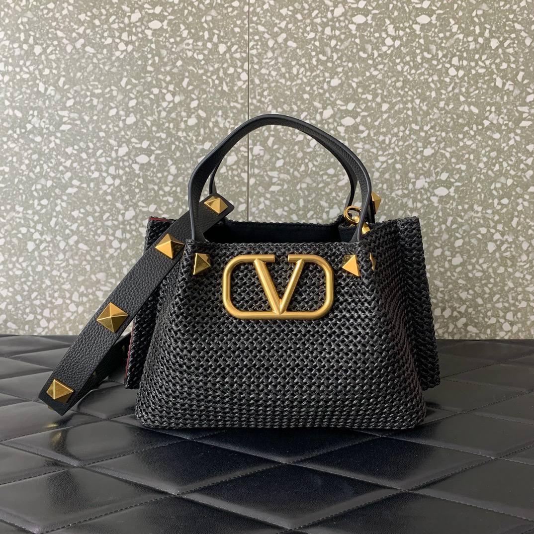 Сумка Valentino