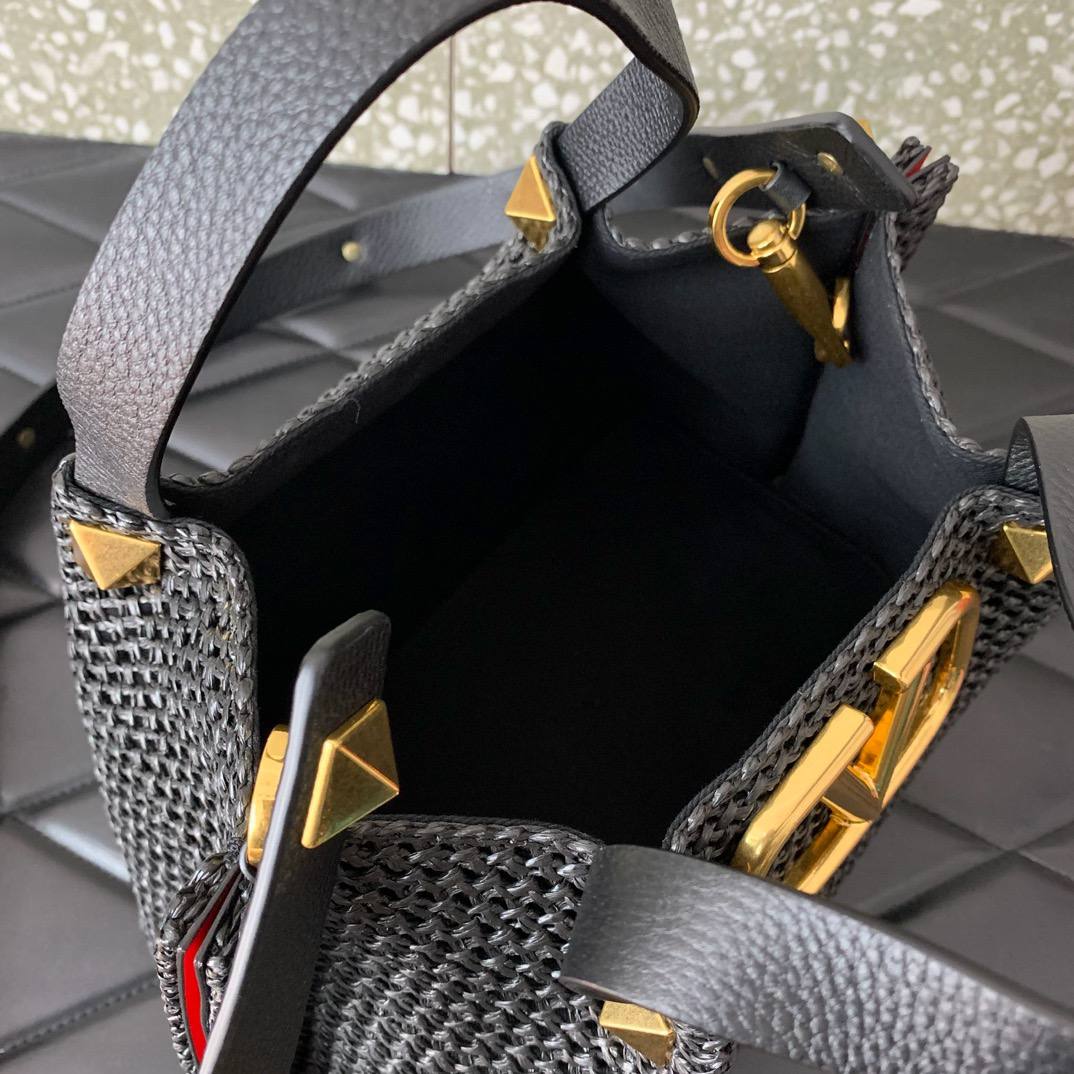 Сумка Valentino 8
