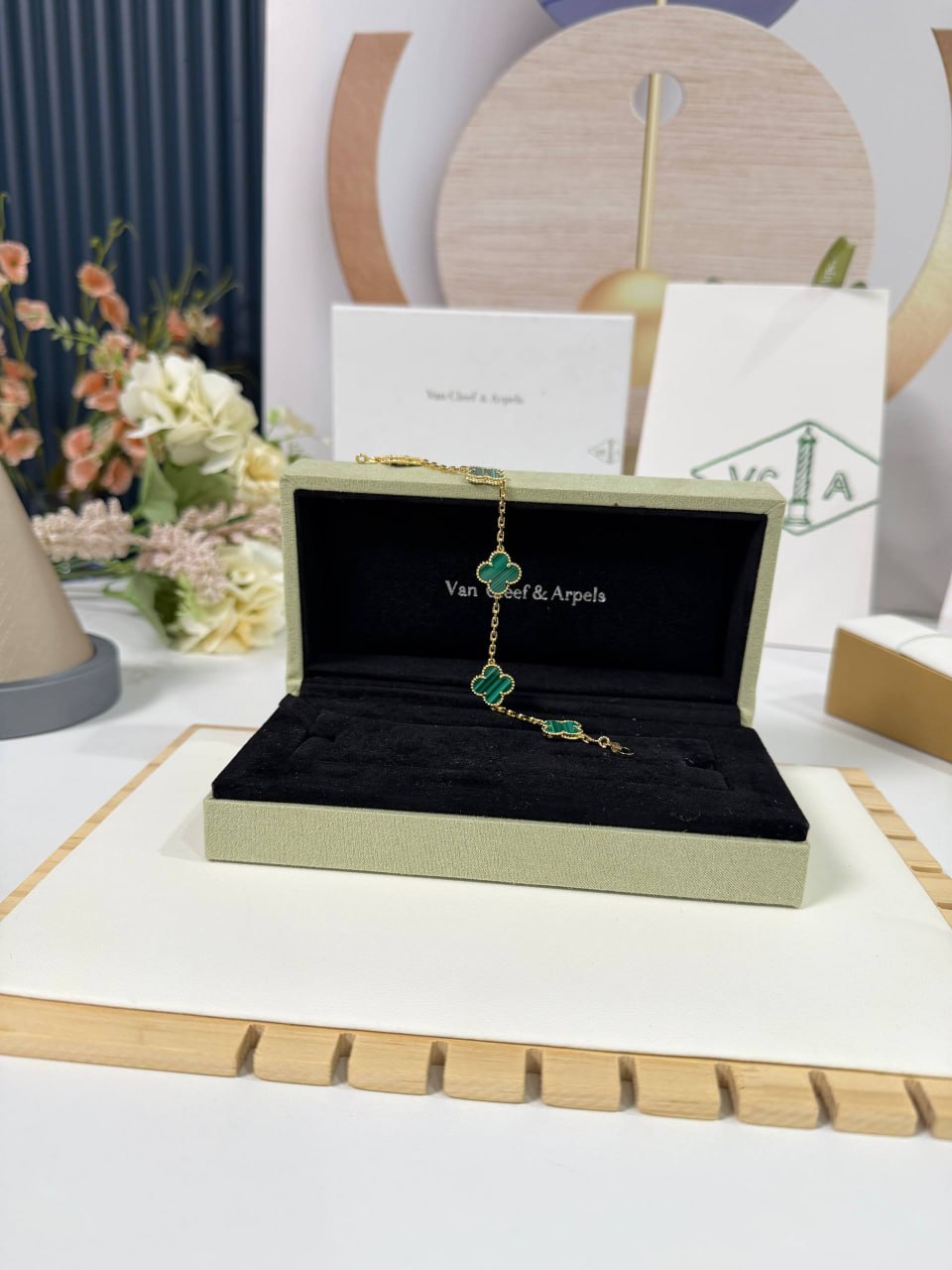 Браслет Van Cleef 8