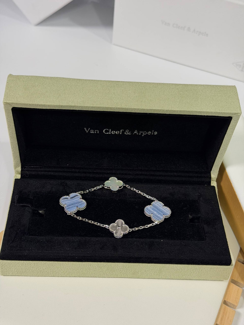 Браслет Van Cleef & Arpels 6