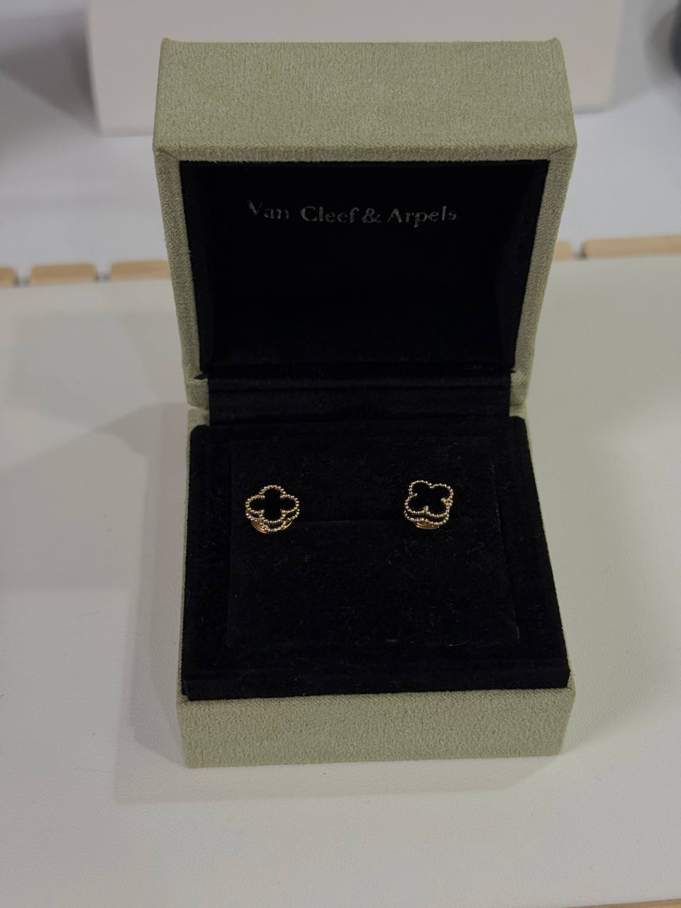 Серьги Van Cleef