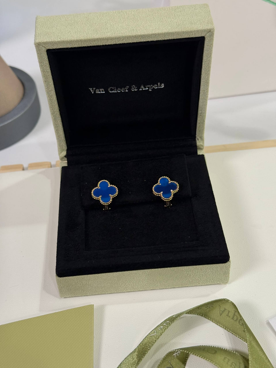 Серьги Van Cleef