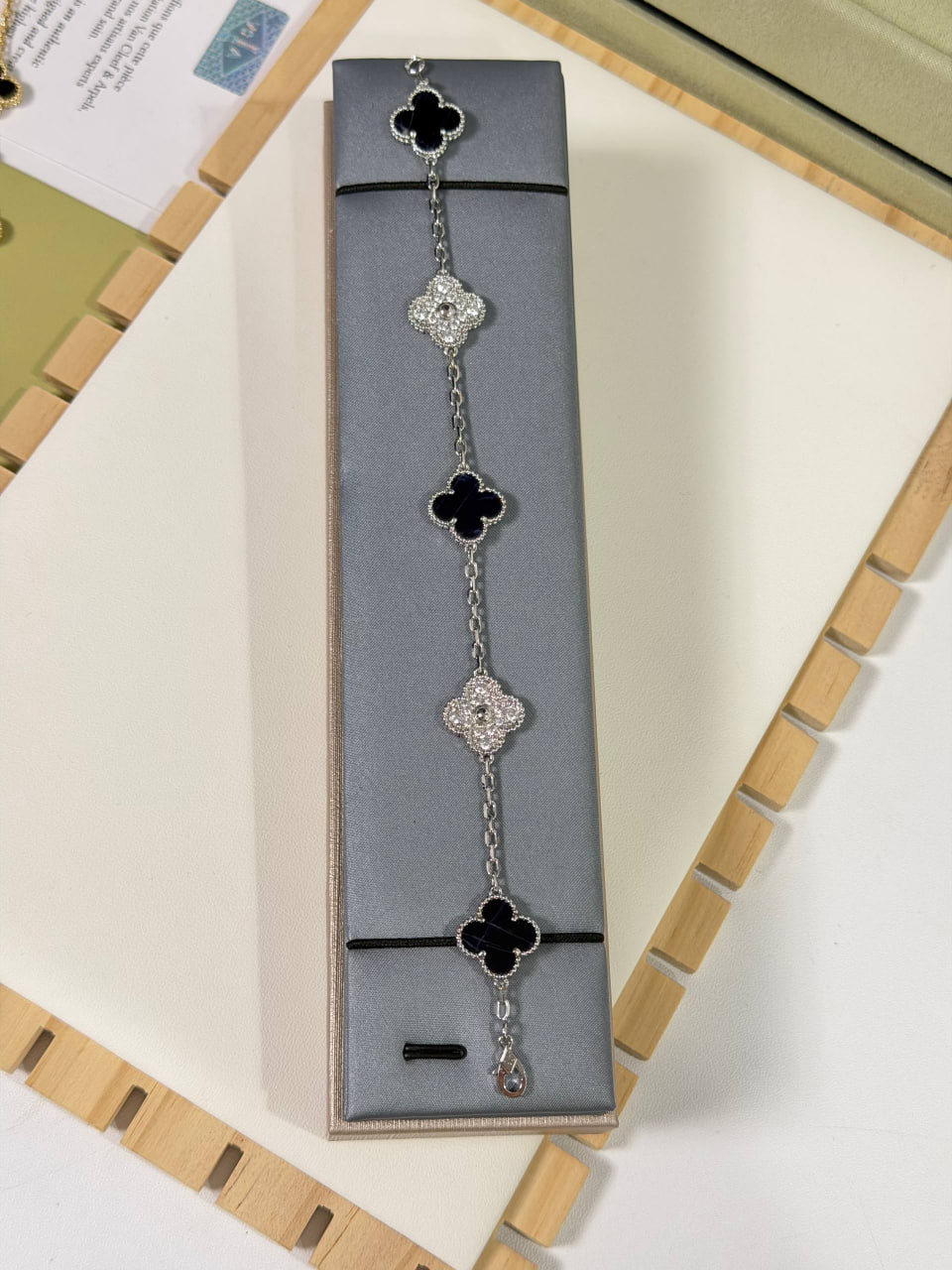Браслет Van Cleef 2