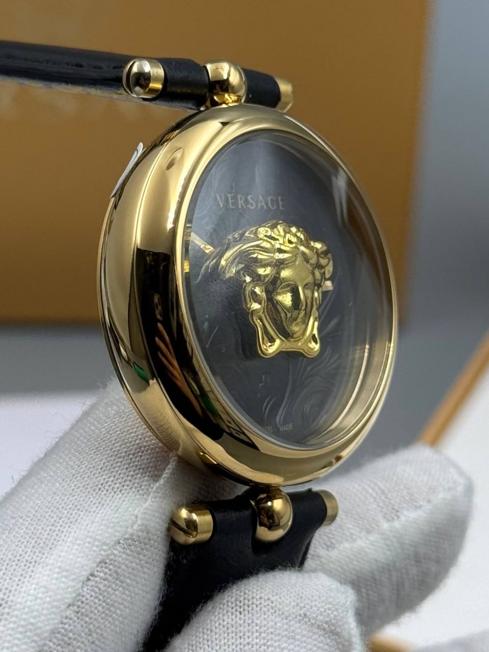Часы Versace 3