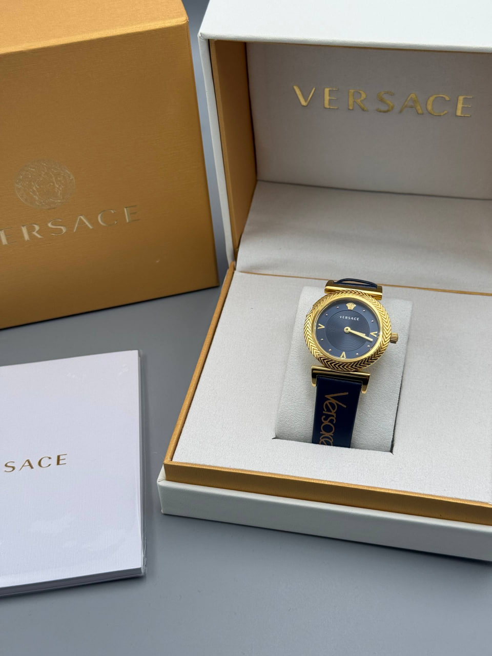 Часы Versace 6