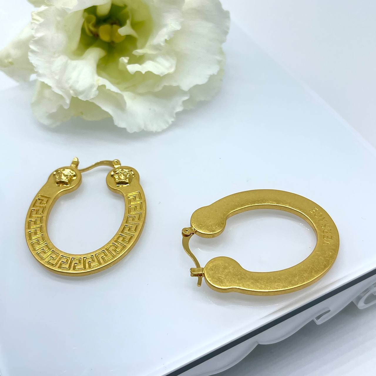 Серьги Versace 2