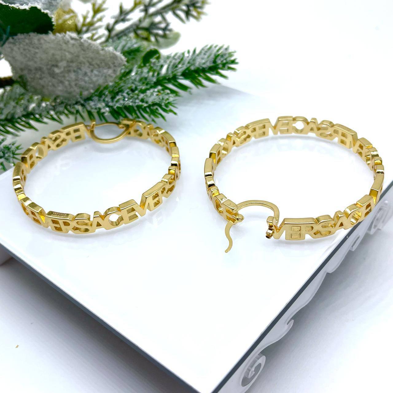 Серьги Versace 2