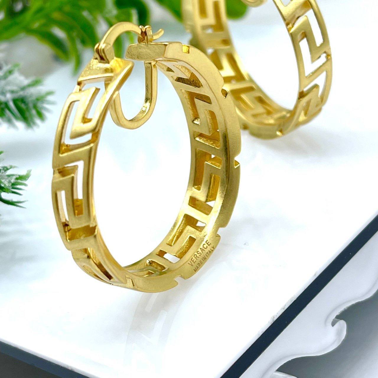 Серьги Versace 3