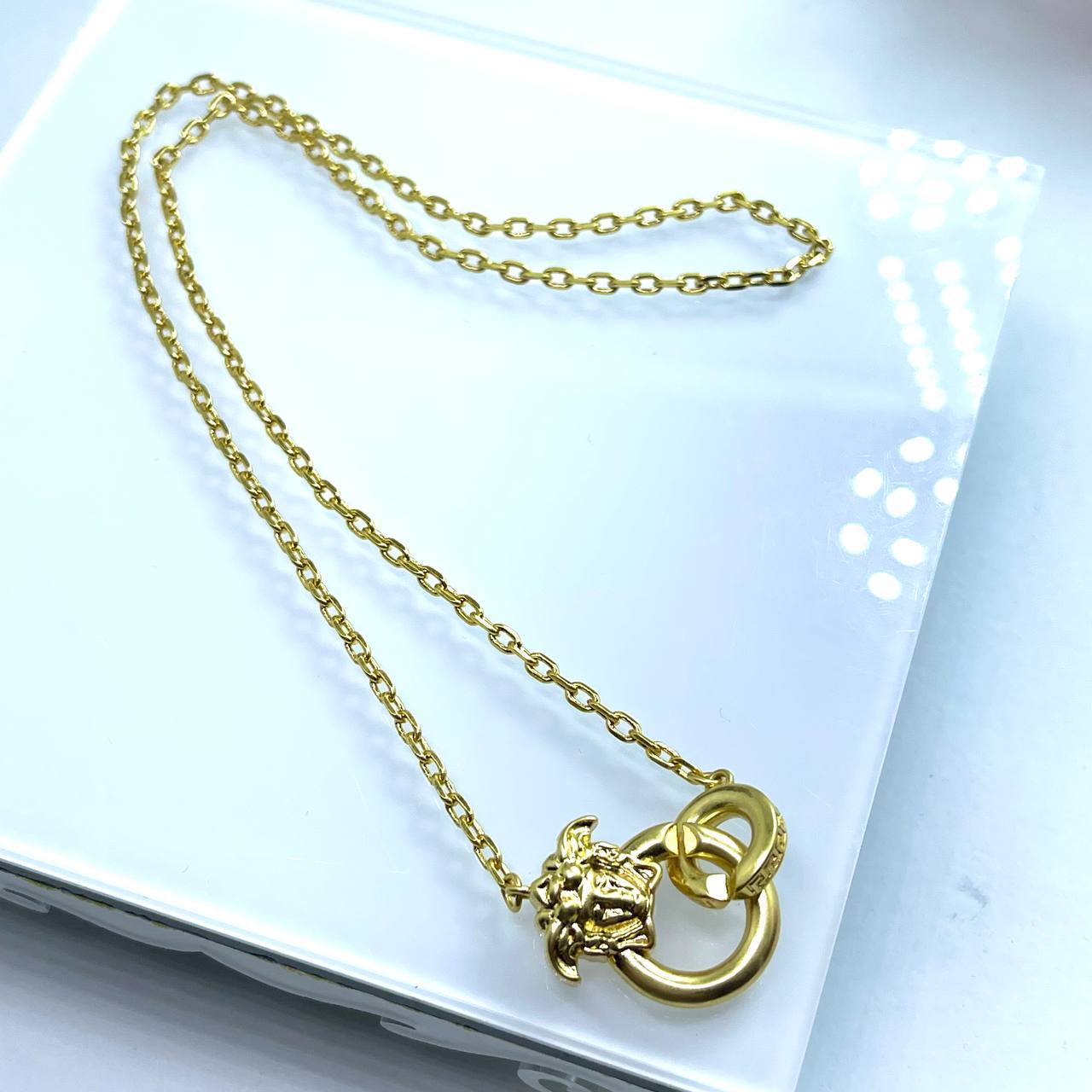 Колье Versace