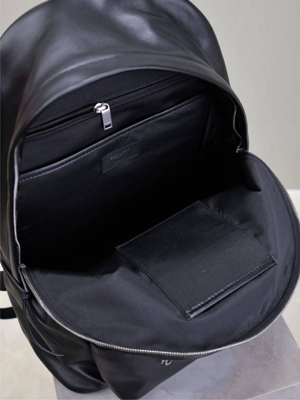 Рюкзак Saint Laurent City 8