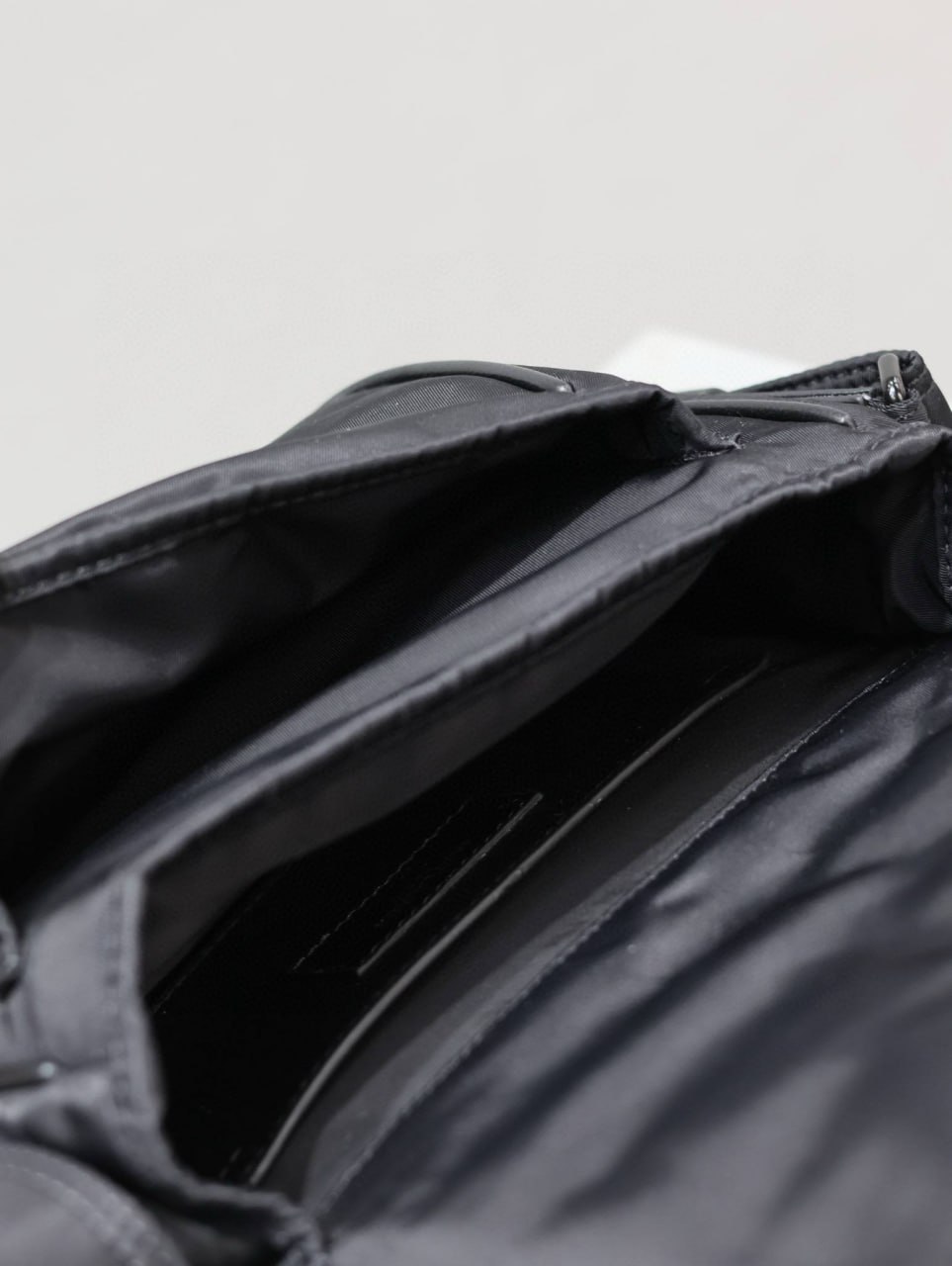 Сумка Saint Laurent 8